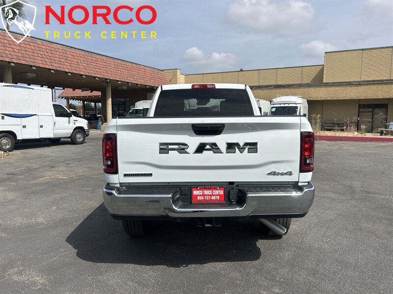 Used 2025 RAM 2500 Big Horn AWD/4WD image 7