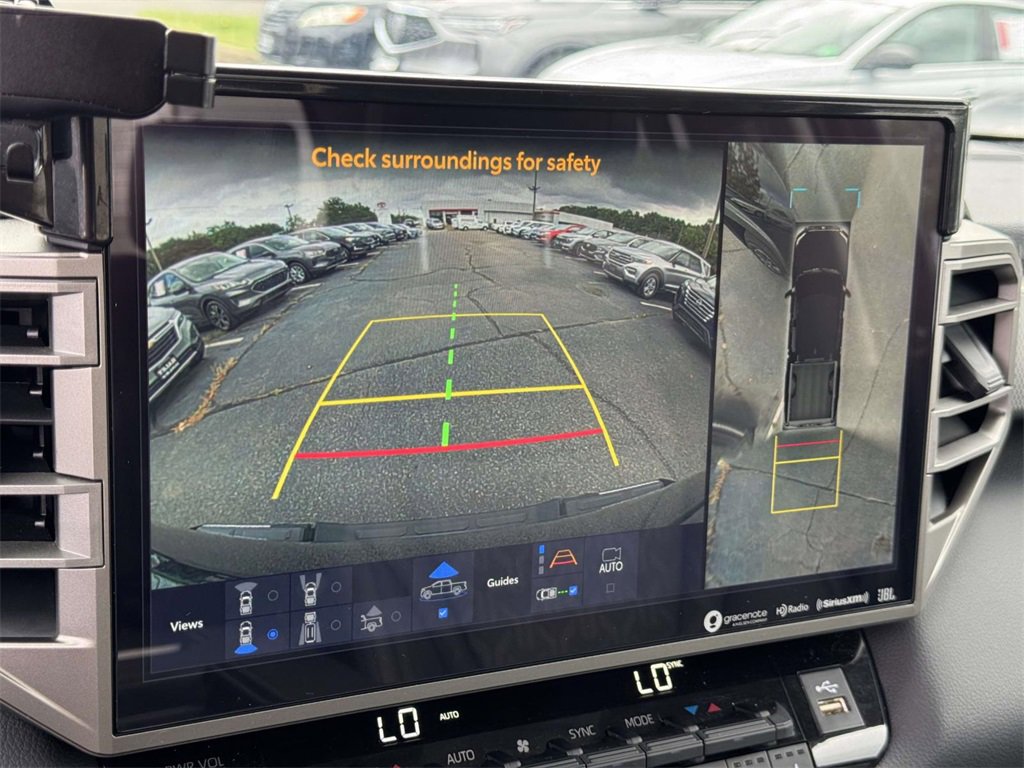 Used 2024 Toyota Tundra Limited image 4