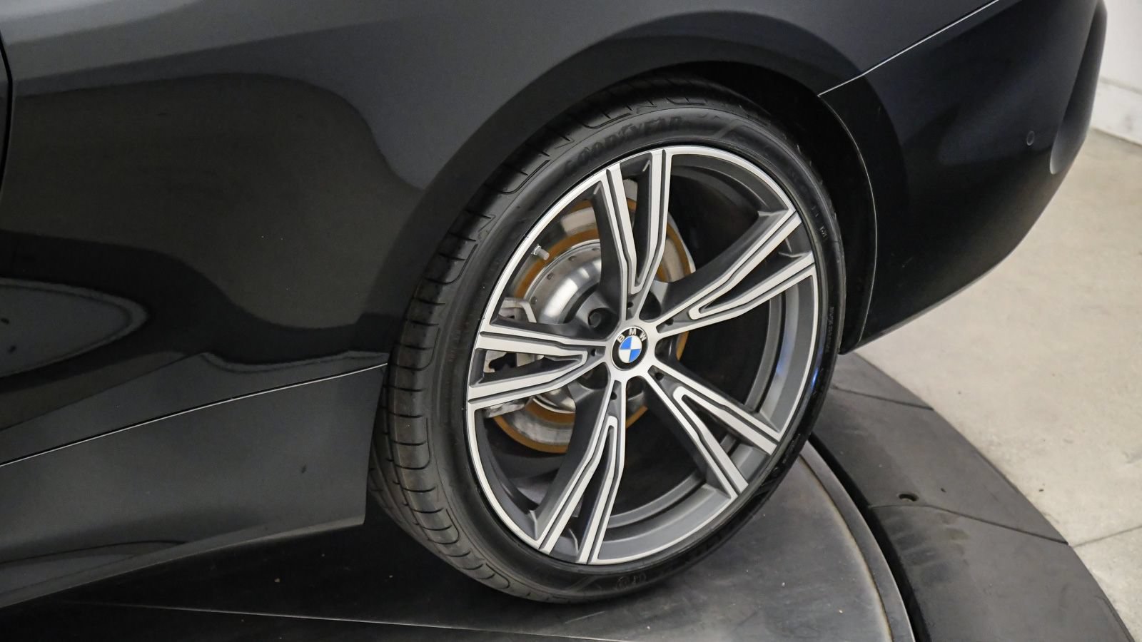 Certified 2024 BMW 430i Coupe w/ Convenience Package RWD image 11