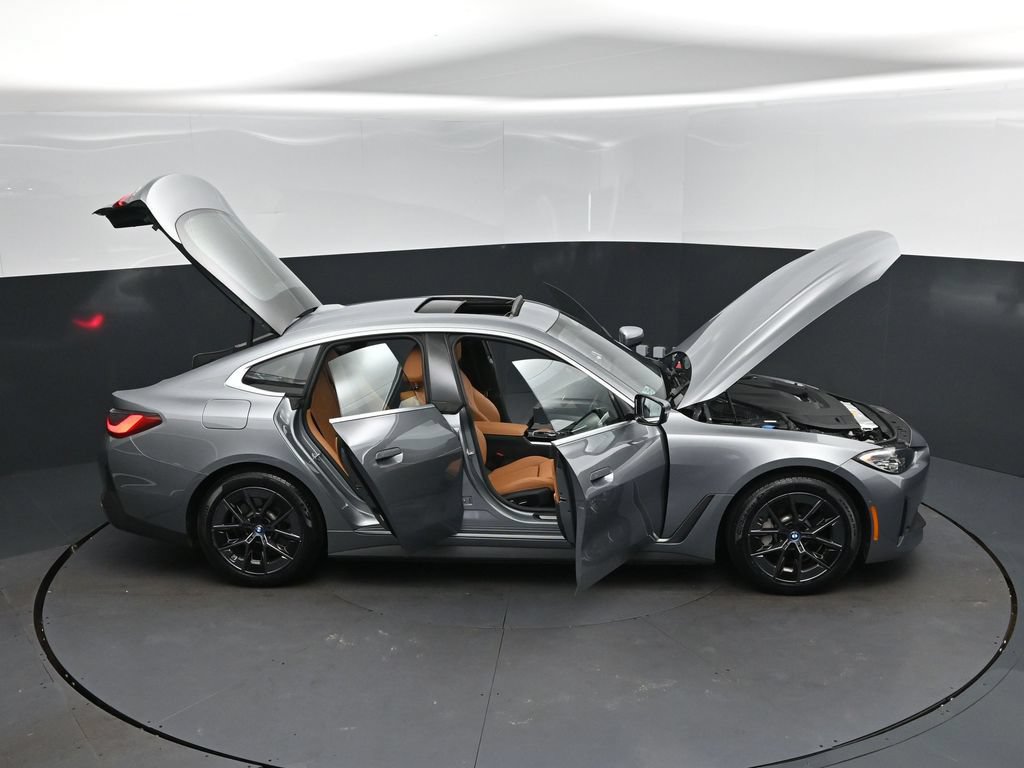 Certified 2023 BMW i4 eDrive35 RWD image 50
