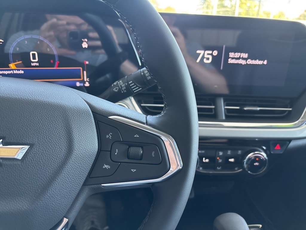 New 2026 Chevrolet Trax LT w/ Driver Confidence Package image 13