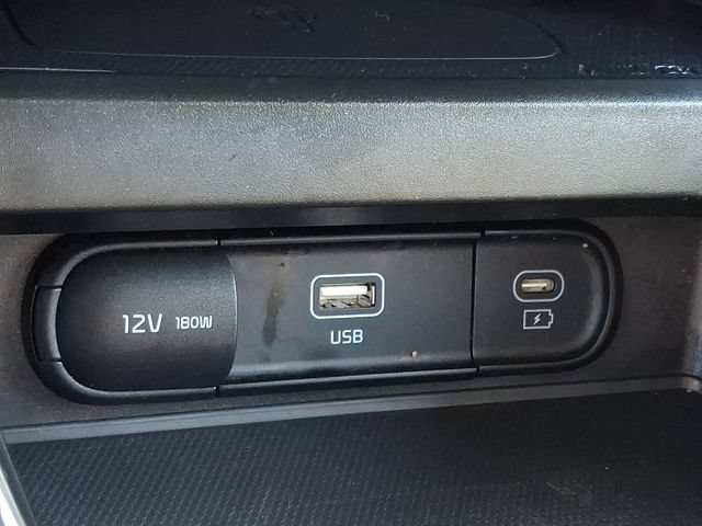 Certified 2023 Kia Soul S FWD image 26