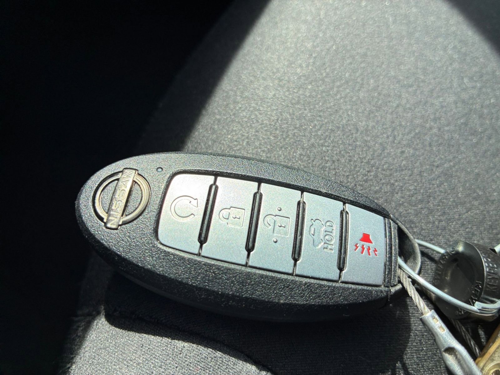 Used 2025 Nissan Altima 2.5 SV FWD image 24