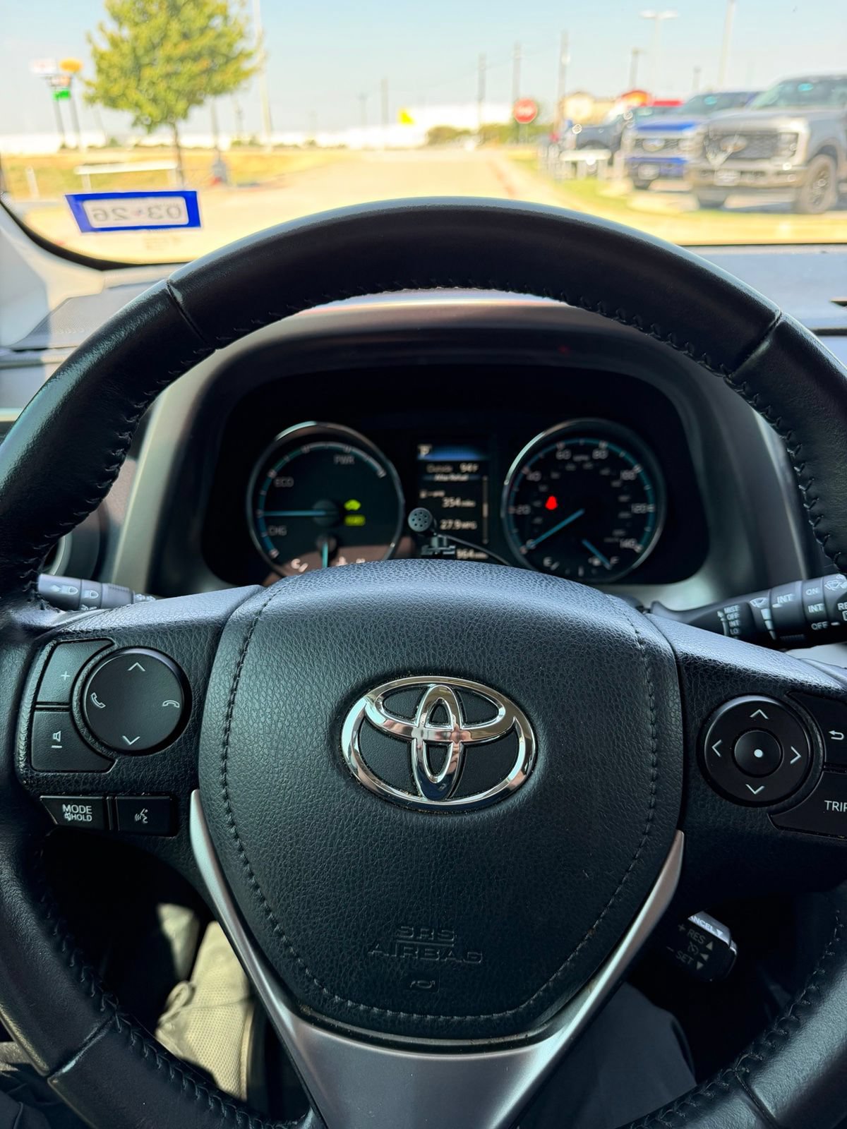 Used 2016 Toyota RAV4 XLE AWD/4WD image 11
