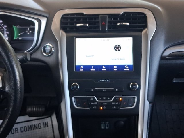 Used 2019 Ford Fusion SEL FWD image 4