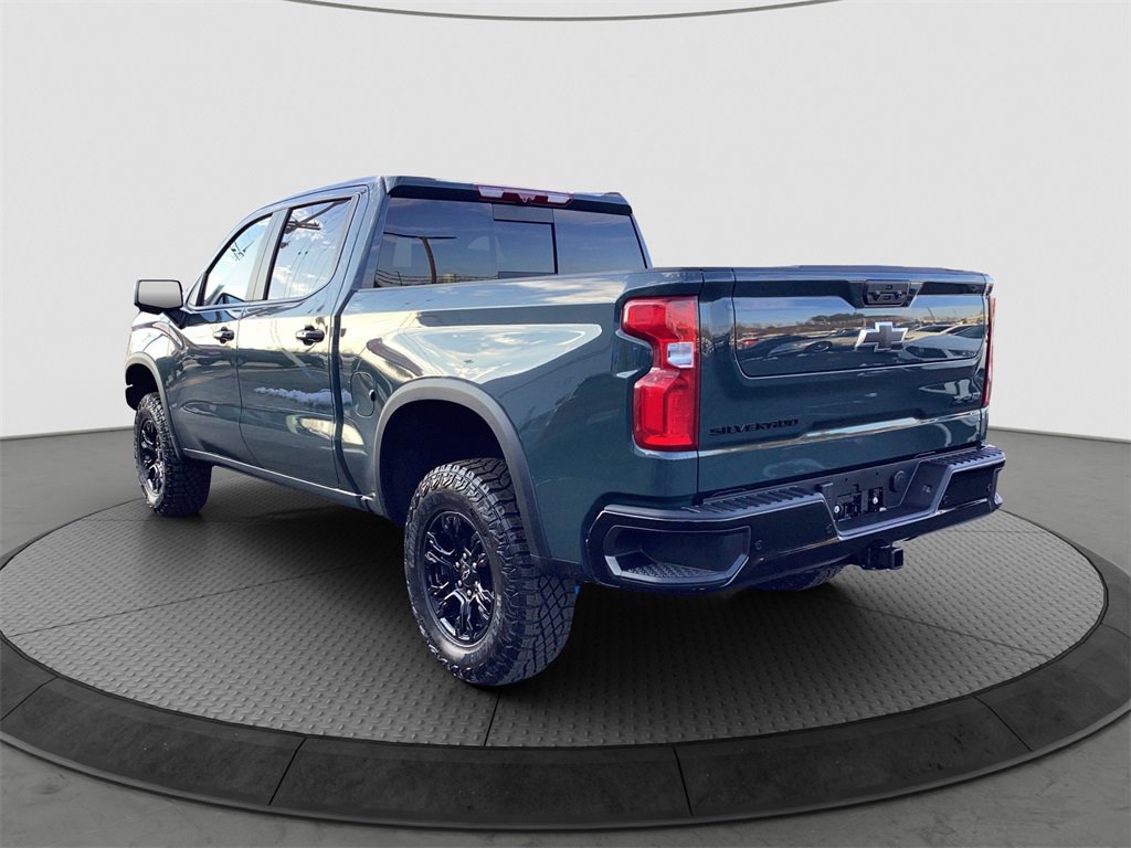 New 2026 Chevrolet Silverado 1500 ZR2 w/ Dark Appearance Package image 5