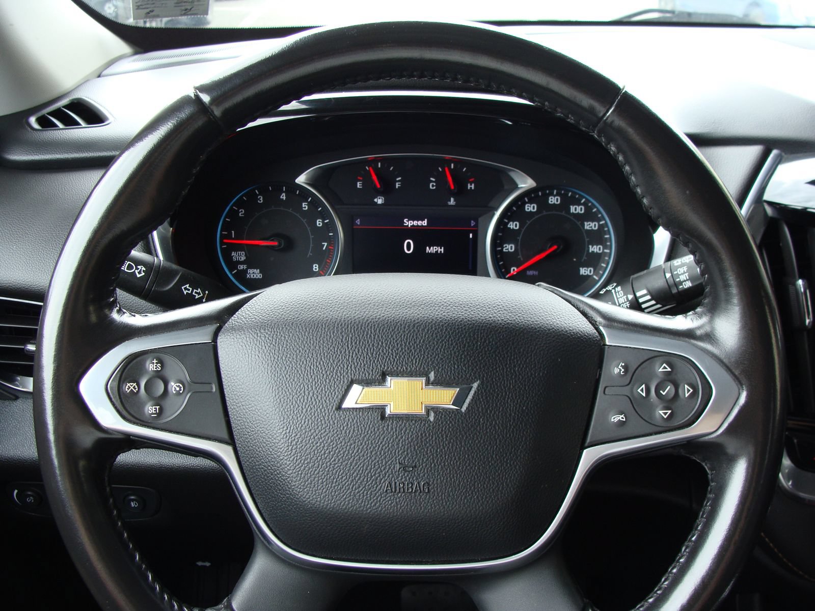 Used 2020 Chevrolet Traverse LT AWD/4WD image 16