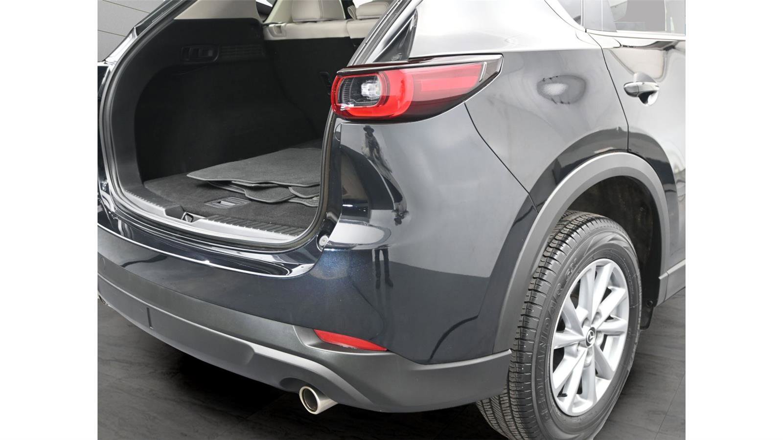 Used 2023 MAZDA CX-5 AWD 2.5 S w/ Preferred Package image 12