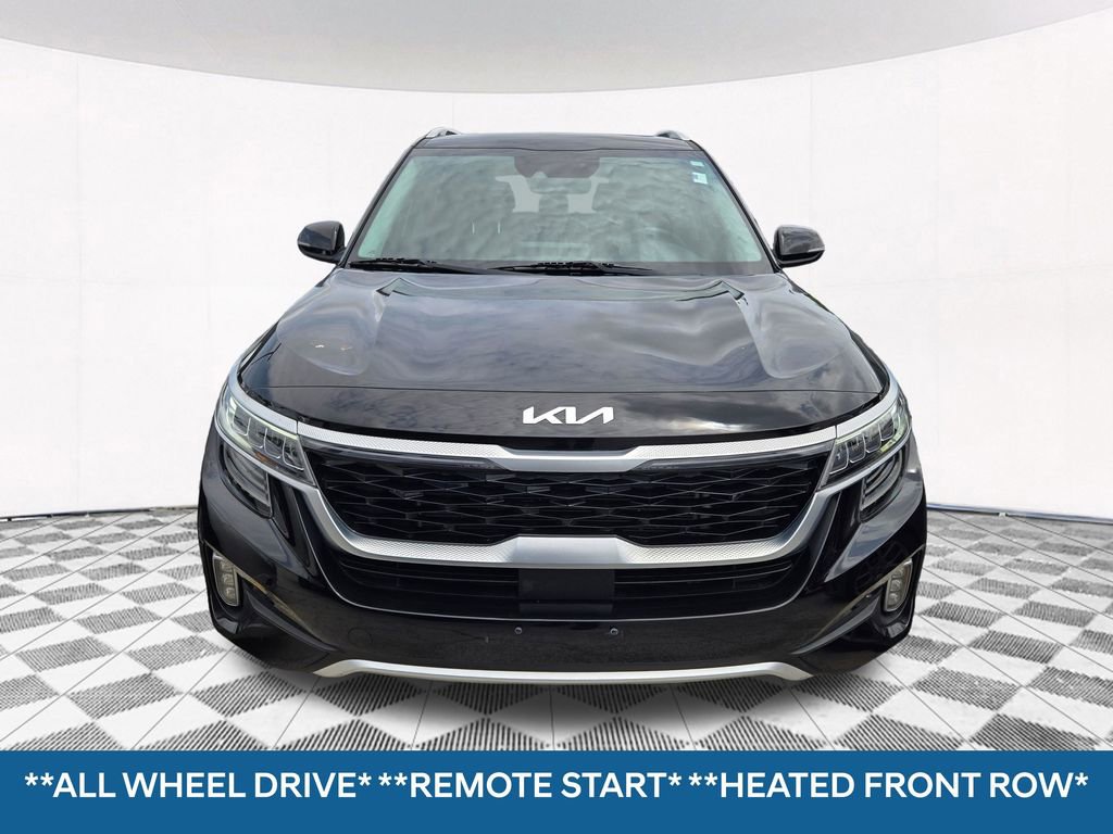 Used 2022 Kia Seltos SX w/ Sunroof Package AWD/4WD image 2