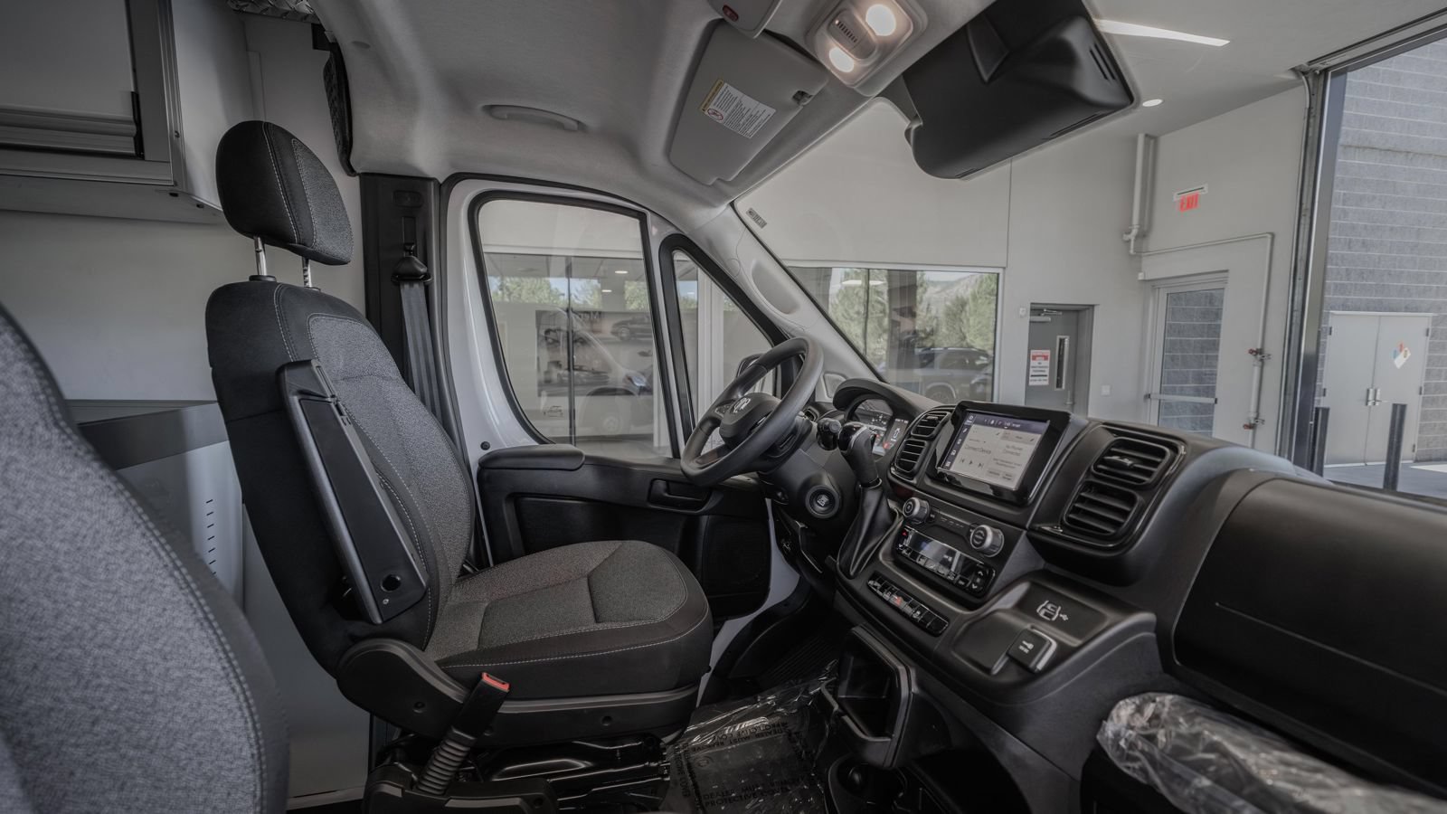 Used 2024 RAM ProMaster 3500 FWD image 17