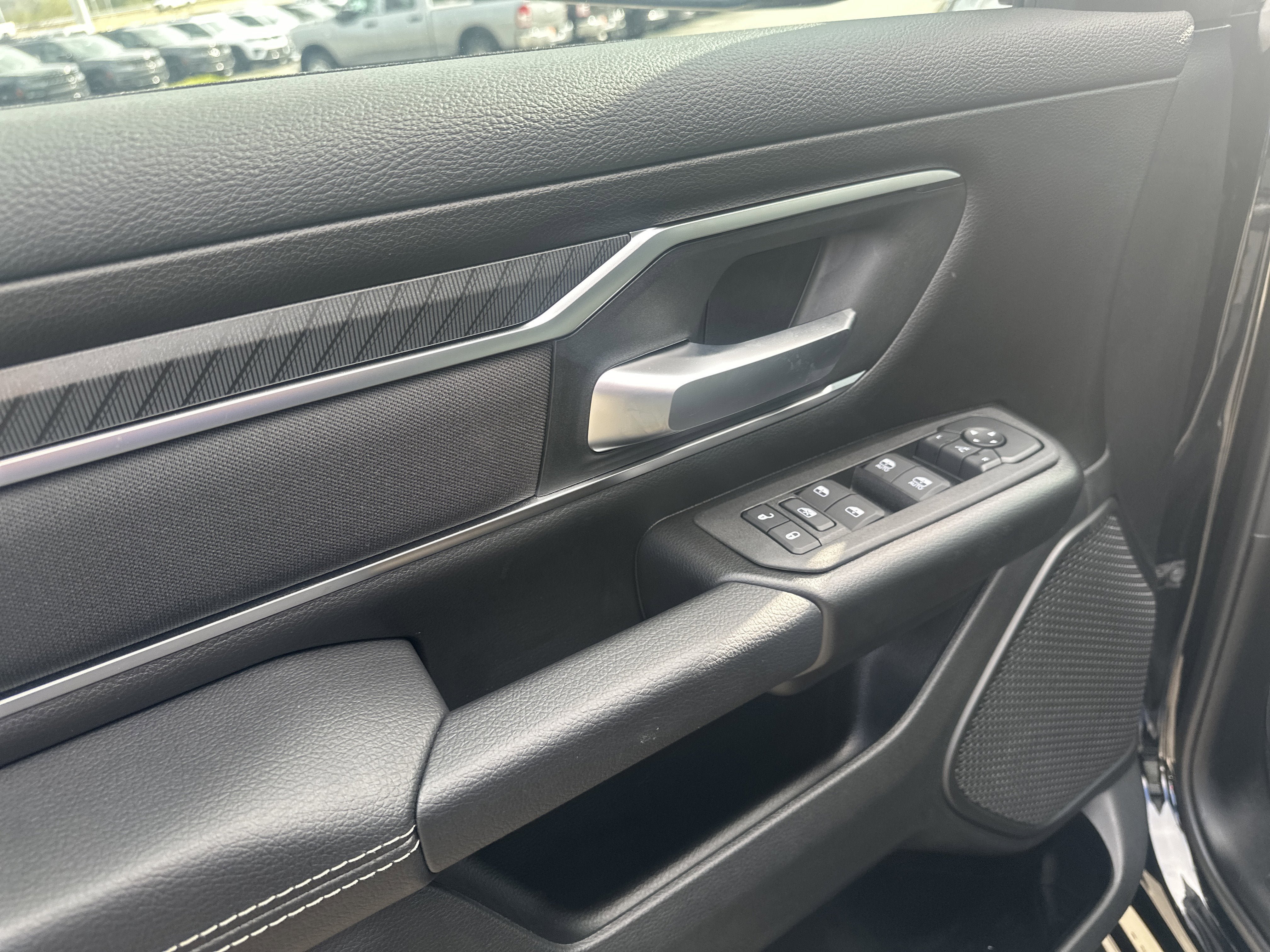 New 2026 RAM 1500 Big Horn AWD/4WD image 13