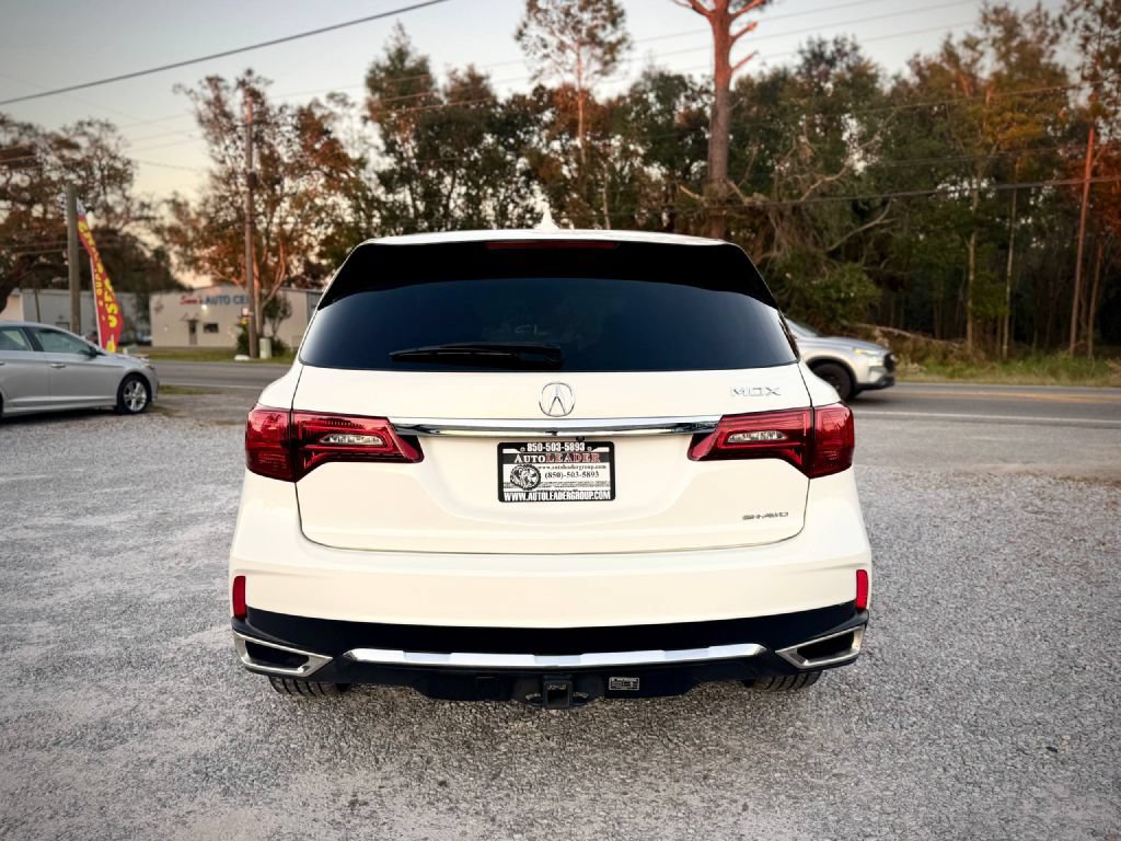 Used 2017 Acura MDX w/ Technology Package AWD/4WD image 3