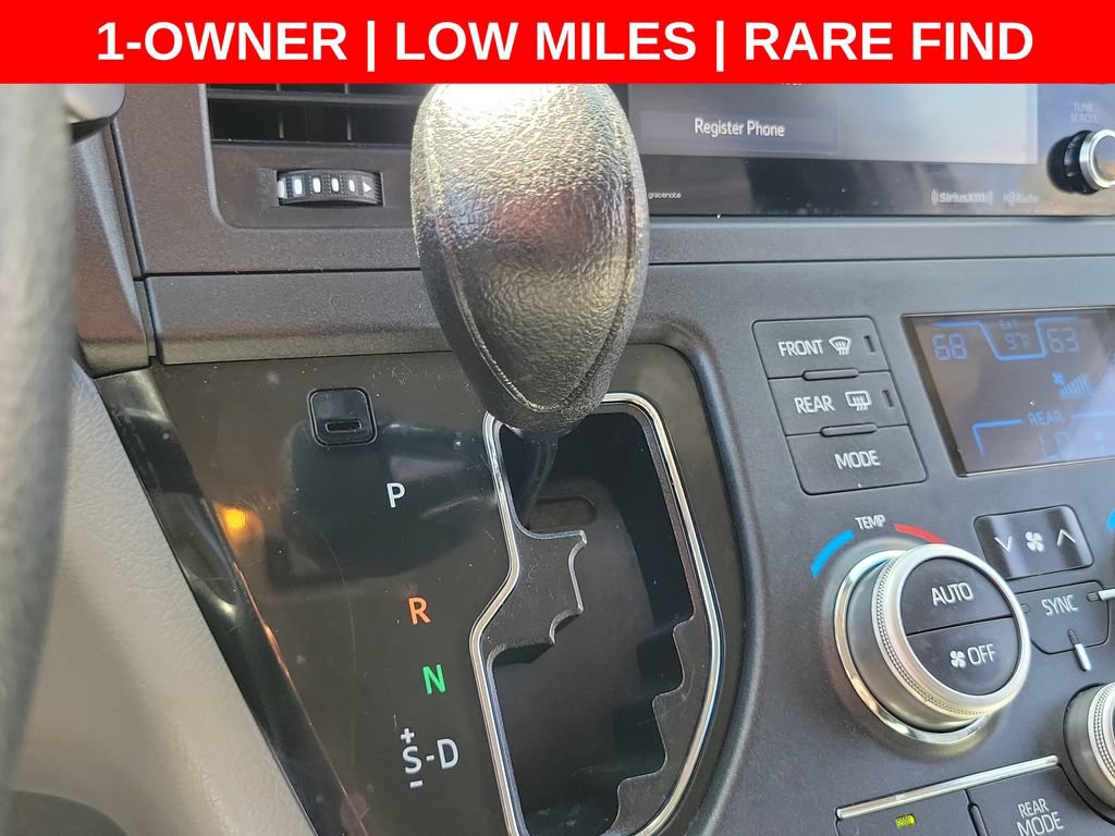 Used 2019 Toyota Sienna LE FWD image 27
