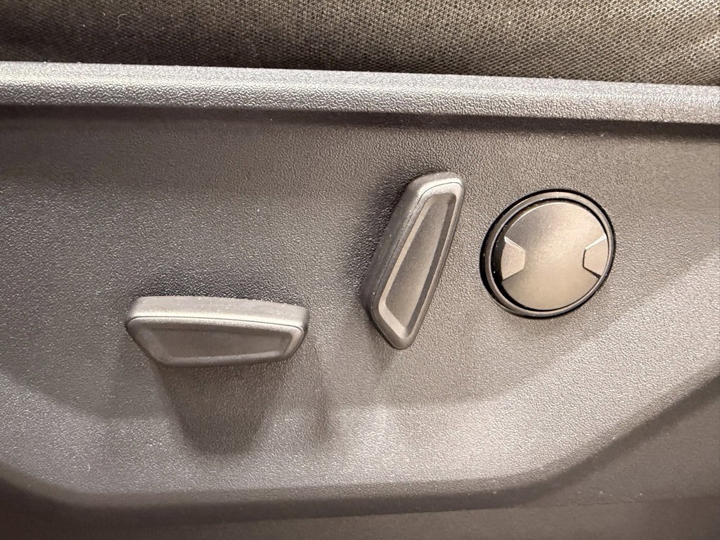 Used 2023 Ford F150 XLT w/ Equipment Group 302A High image 27