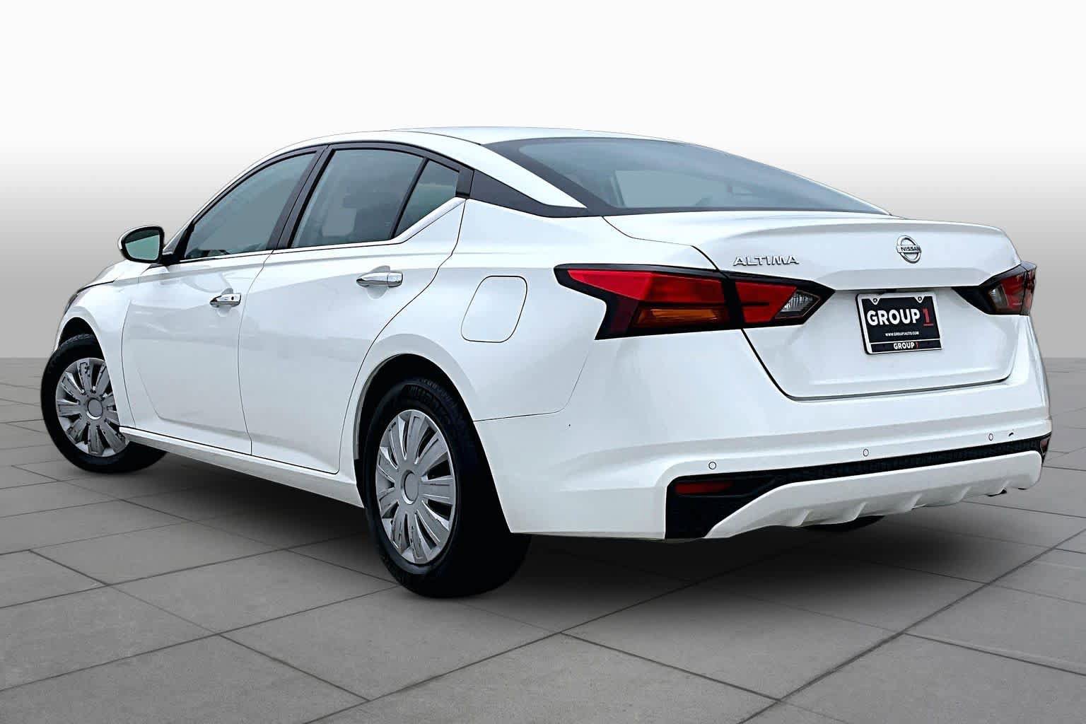 Used 2021 Nissan Altima 2.5 S w/ Driver Assist Package FWD image 12