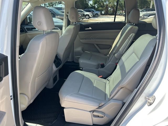 Used 2022 Volkswagen Atlas SE FWD image 6