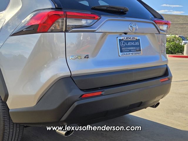Used 2025 Toyota RAV4 XLE w/ Weather Package AWD/4WD image 5