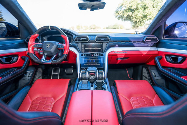 Used 2019 Lamborghini Urus image 20