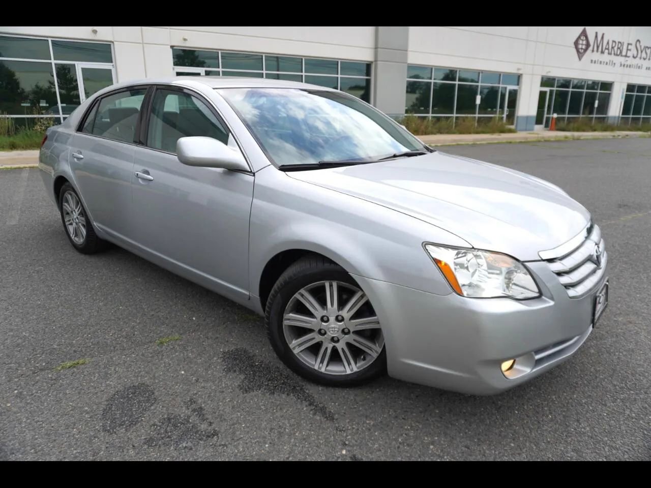 Used 2005 Toyota Avalon XL
