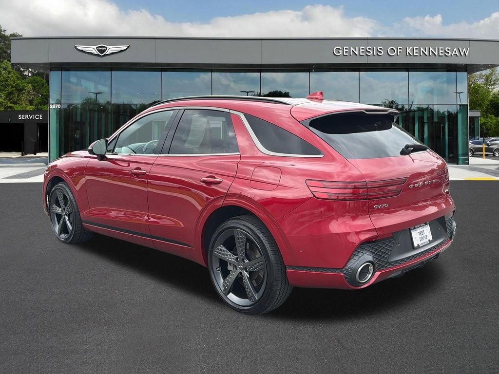 Used 2022 Genesis GV70 3.5T Sport w/ Sport Prestige Package AWD/4WD image 5