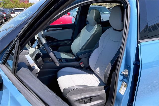 Used 2025 Volkswagen Tiguan SE R-Line AWD/4WD image 25
