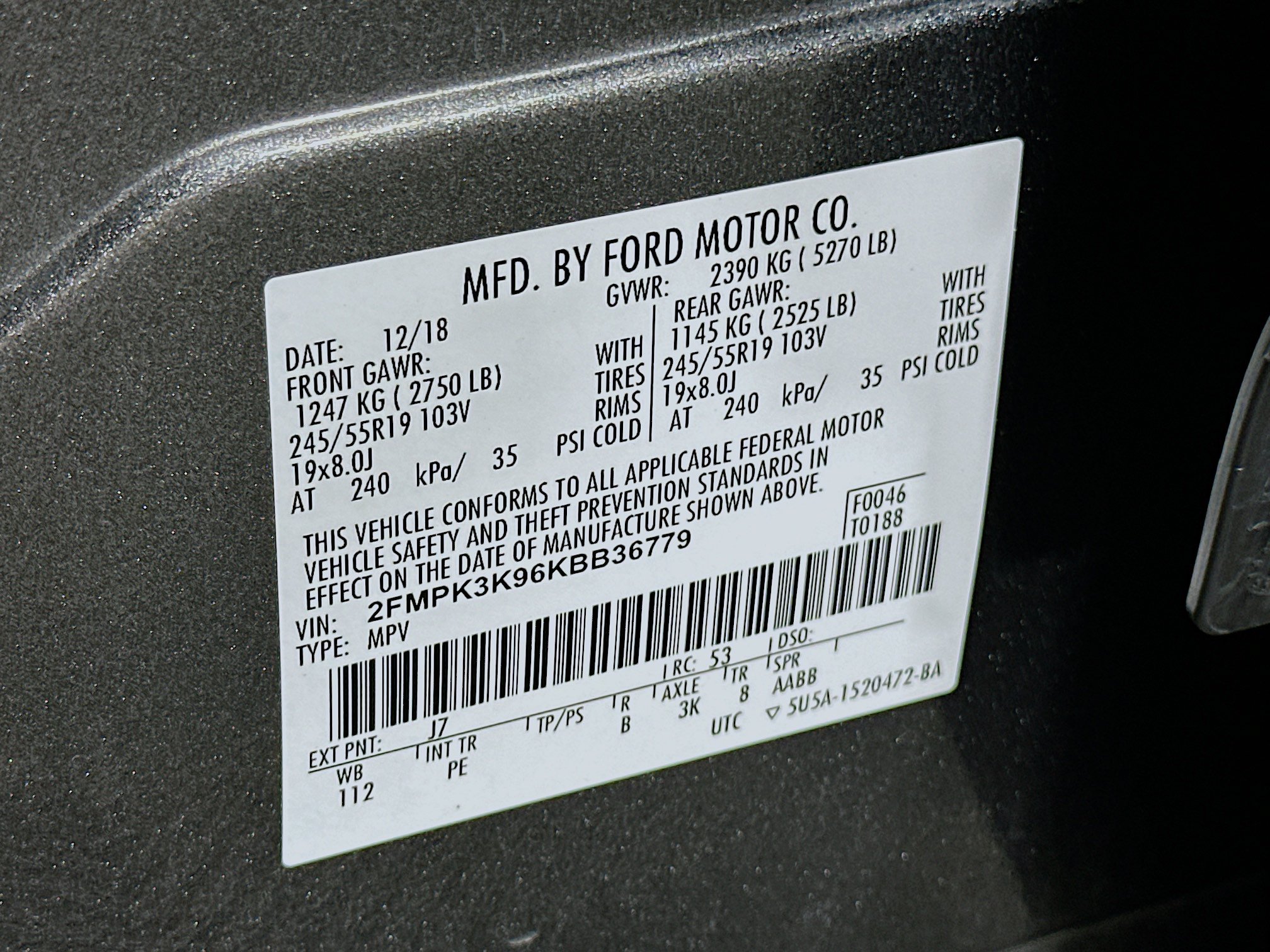 Used 2019 Ford Edge Titanium w/ Equipment Group 301A FWD image 12
