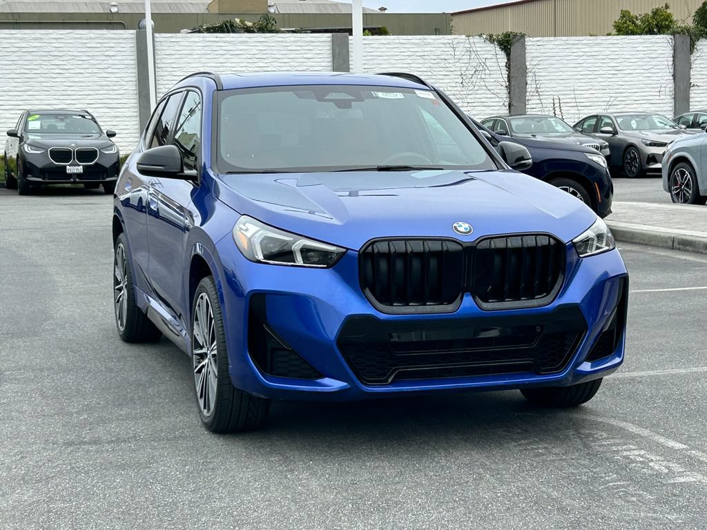 Used 2023 BMW X1 xDrive28i w/ M Sport Package AWD/4WD image 7