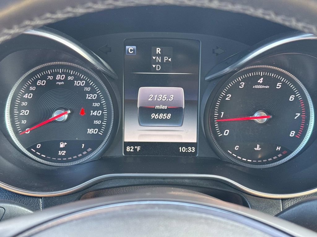 Used 2018 Mercedes-Benz GLC 300 w/ Premium Package image 28