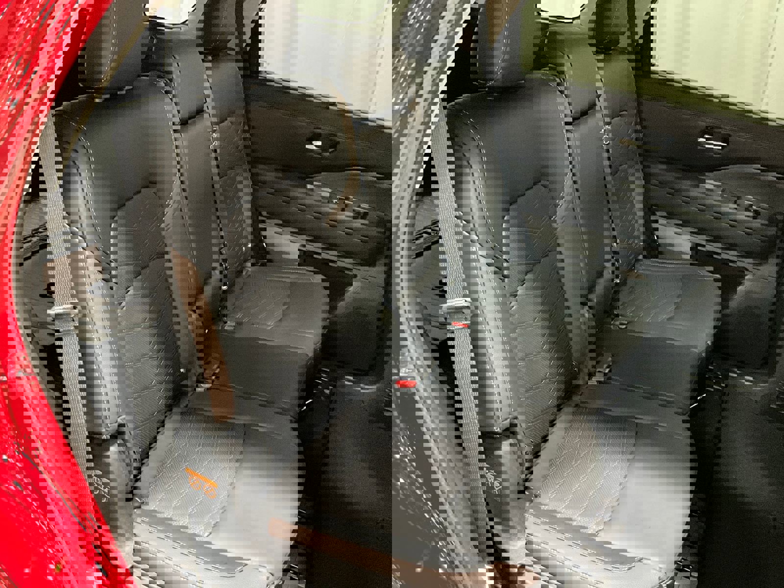 Used 2024 Nissan Pathfinder Platinum w/ Cargo Package image 24