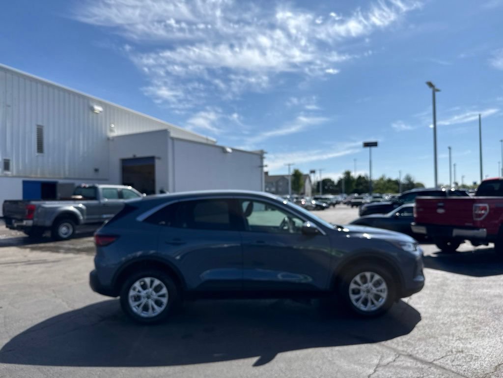 Used 2023 Ford Escape Active w/ Tech Pack #2 AWD/4WD image 48