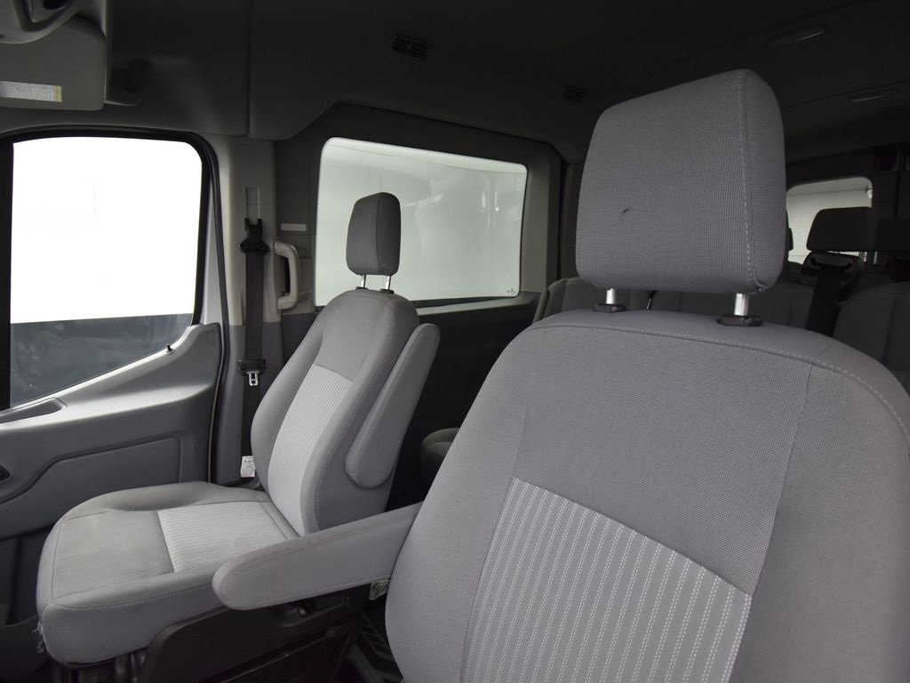 Used 2019 Ford Transit 350 XLT image 11