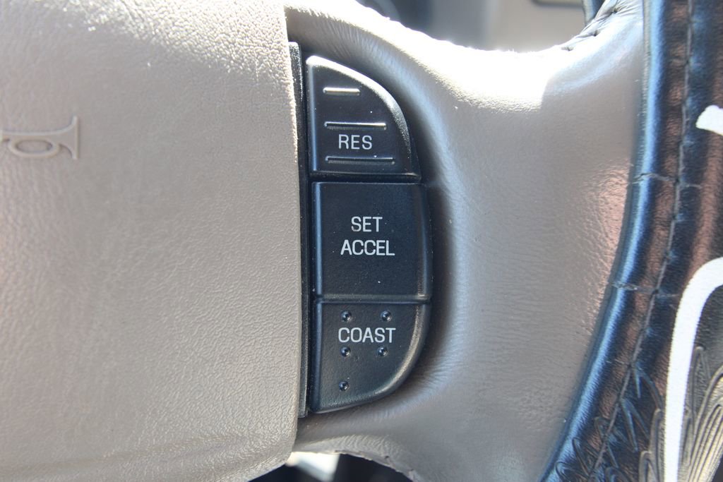 Used 2004 Ford F250 Lariat image 19