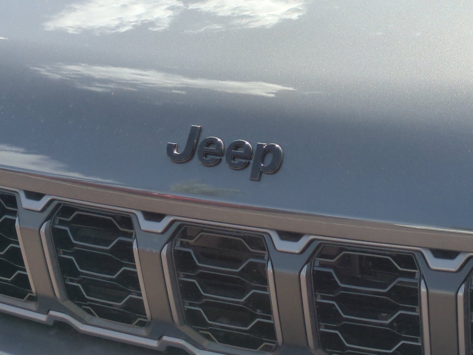 New 2026 Jeep Grand Cherokee Altitude AWD/4WD image 23