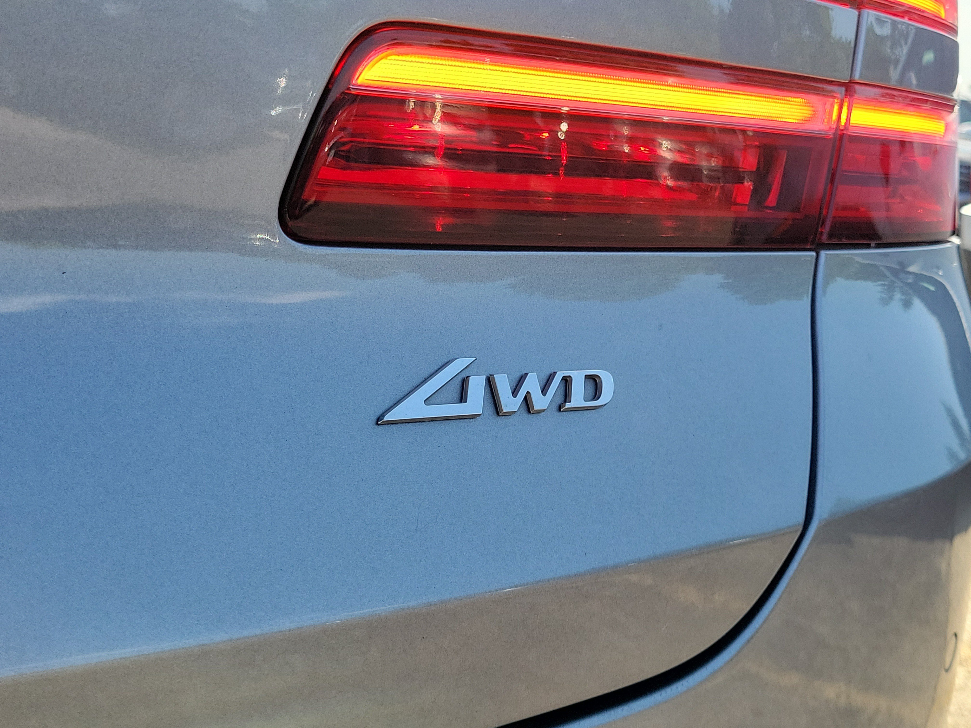 Used 2025 Genesis GV80 2.5T Standard AWD/4WD image 7
