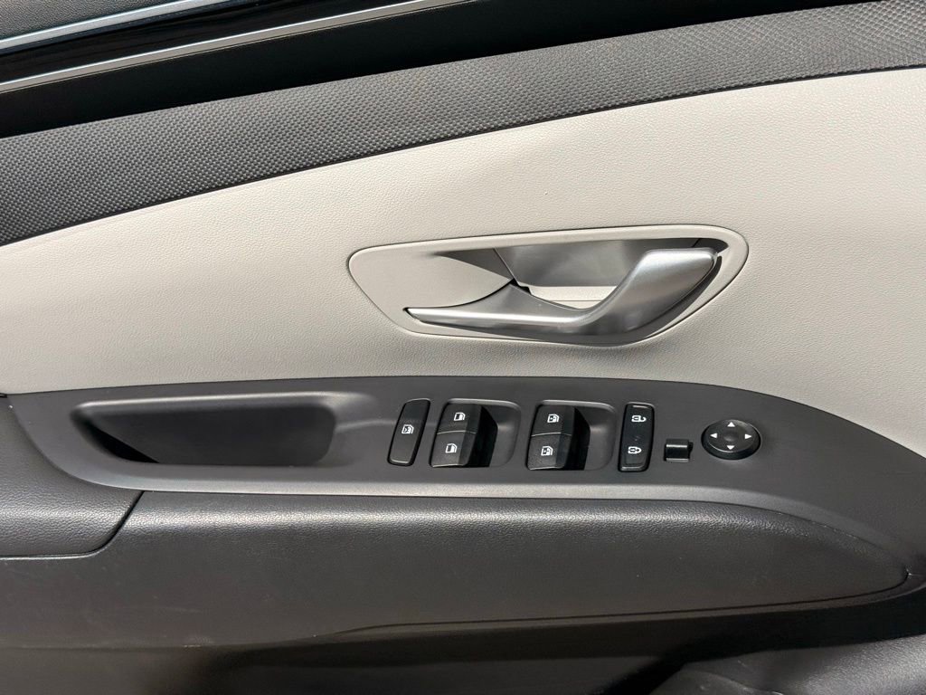 Used 2024 Hyundai Tucson SEL FWD image 20
