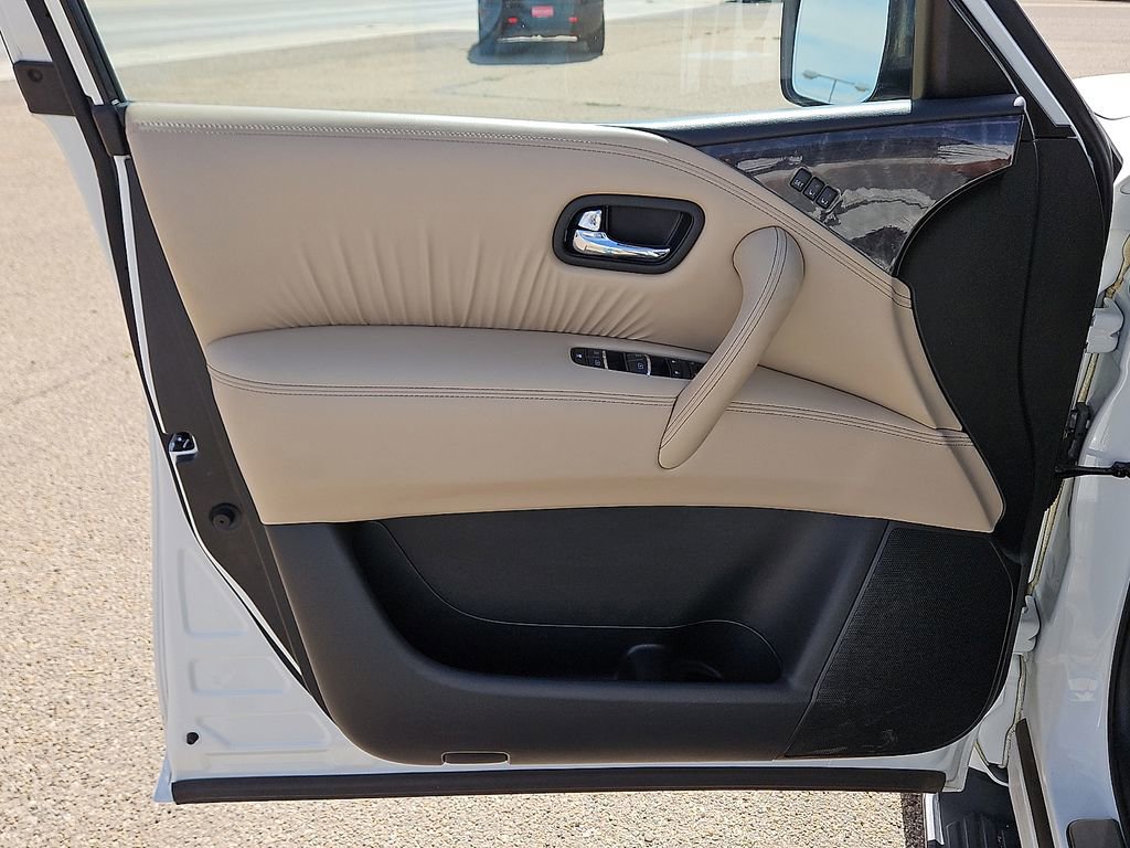 Used 2023 Nissan Armada Platinum w/ Captain's Chairs Package image 13