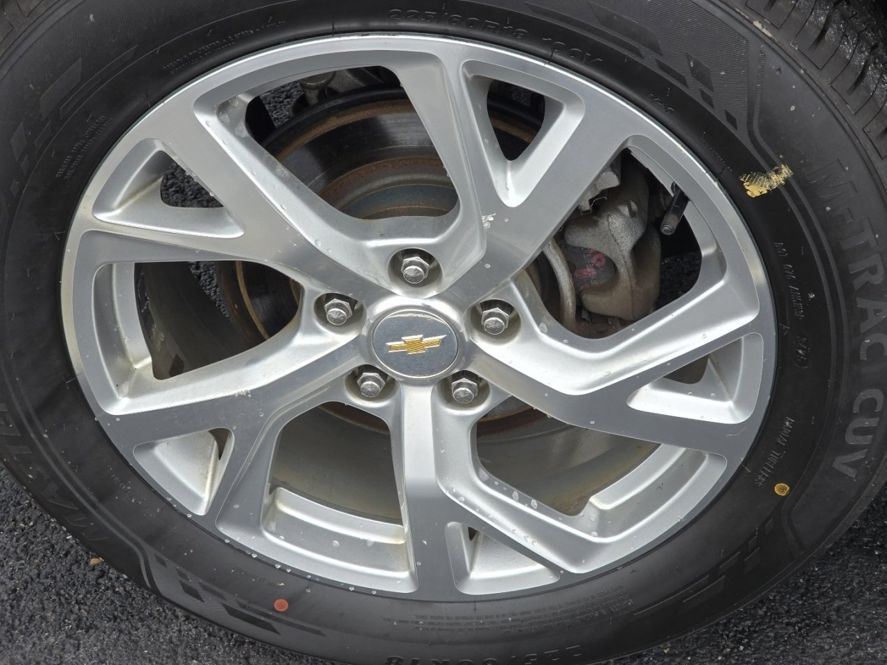 Used 2019 Chevrolet Equinox LT image 9