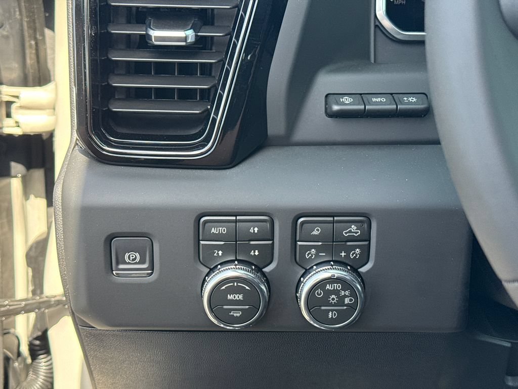 New 2026 GMC Sierra 2500 AT4 w/ AT4 Premium Plus Package AWD/4WD image 20
