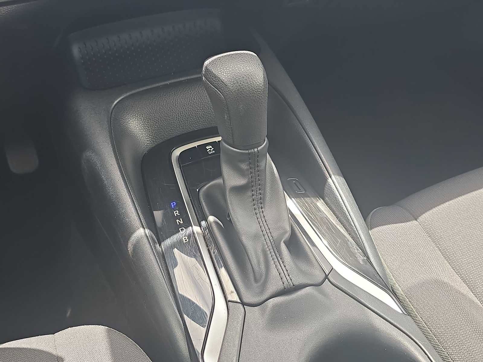 Used 2023 Toyota Corolla LE image 21