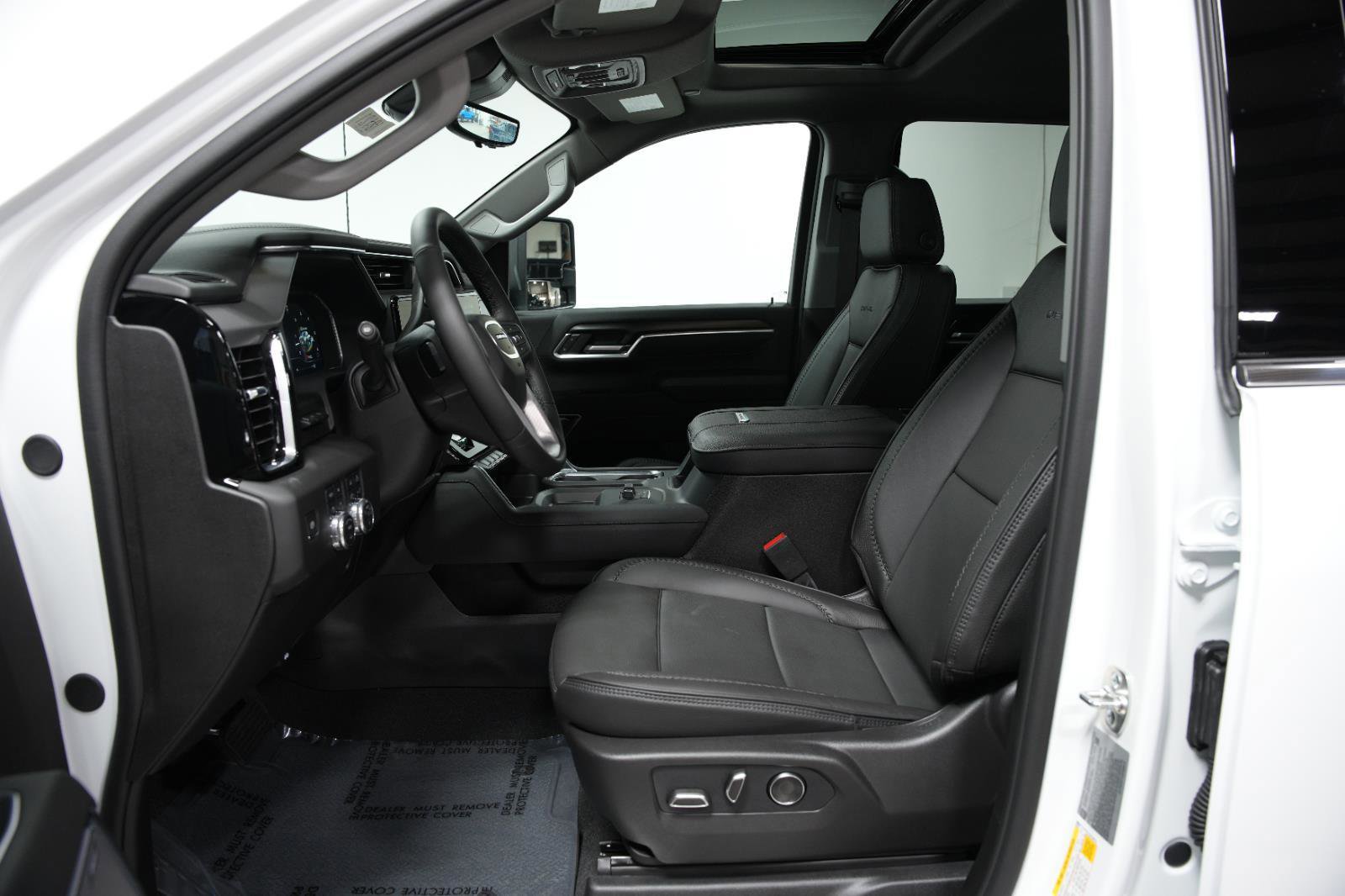 New 2025 GMC Sierra 2500 Denali w/ Denali Reserve Package image 28