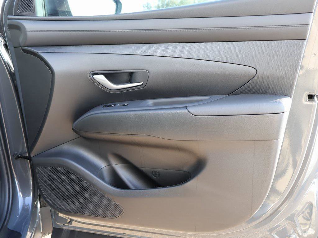 New 2026 Hyundai Tucson SEL image 9