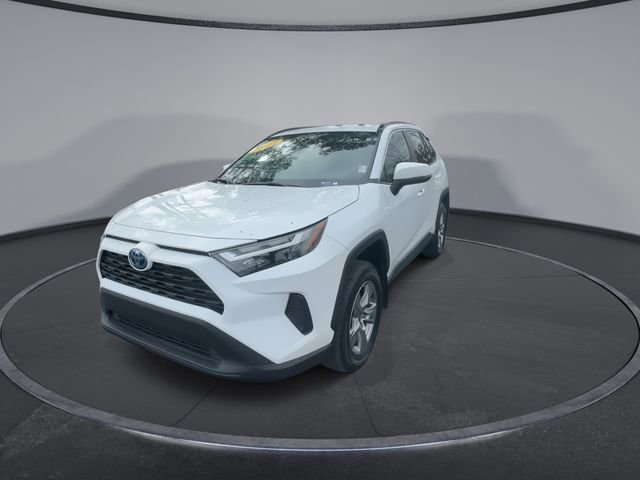 Used 2024 Toyota RAV4 XLE image 7