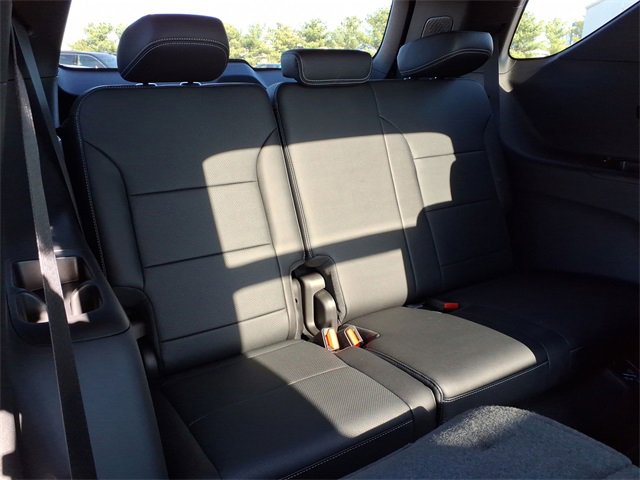 New 2026 Chevrolet Traverse LT w/ Sun and Wheel Package image 27