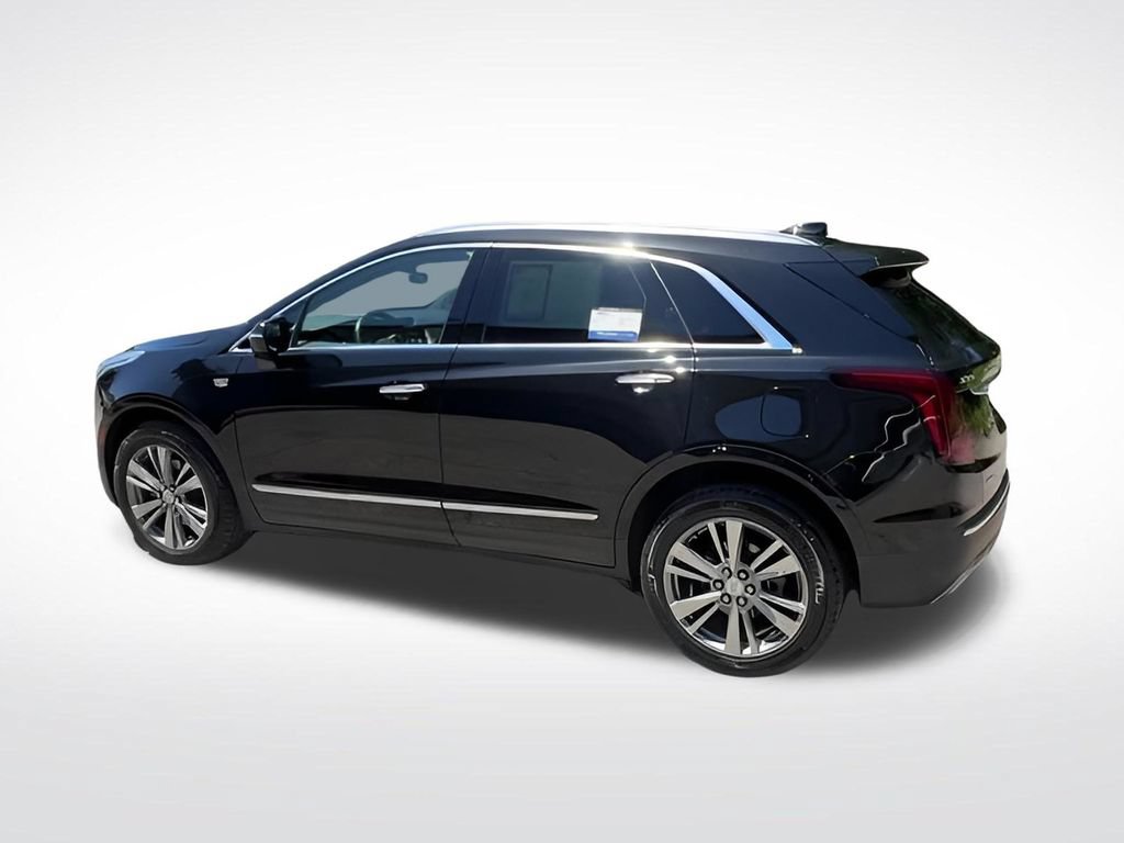 Used 2022 Cadillac XT5 Premium Luxury w/ Technology Package AWD/4WD image 10