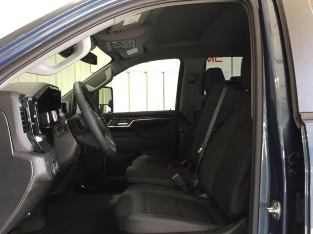 New 2026 Chevrolet Silverado 2500 LT w/ All Star Edition image 35