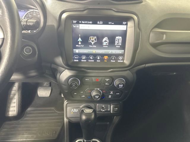 Used 2023 Jeep Renegade Limited image 21