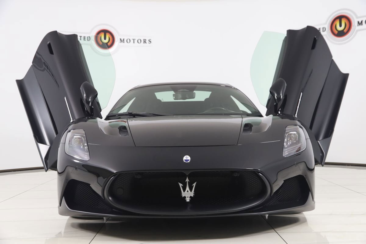 Used 2024 Maserati MC20 Cielo RWD image 6