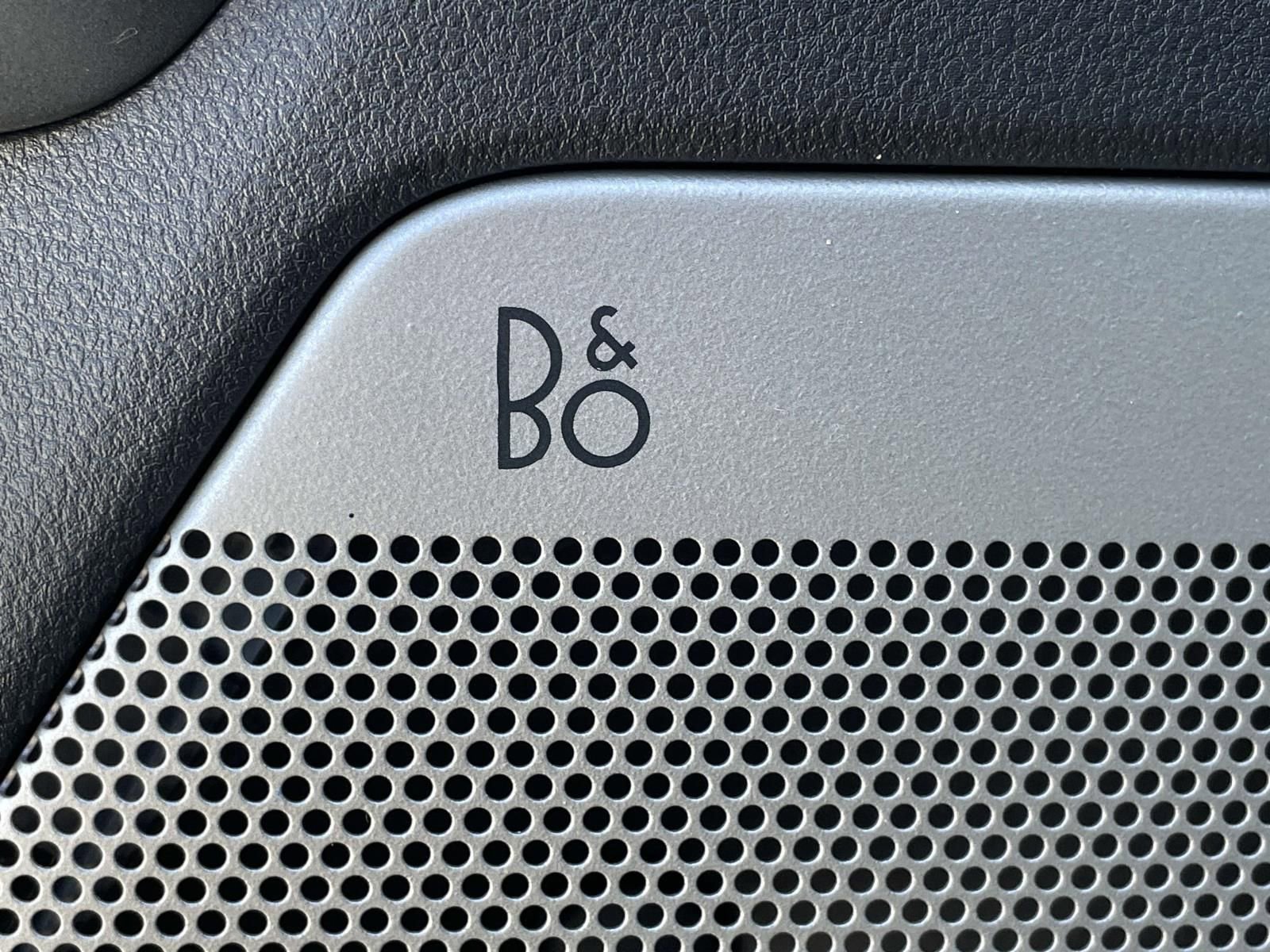 Used 2024 Ford F250 Lariat w/ Sport Appearance Package image 15