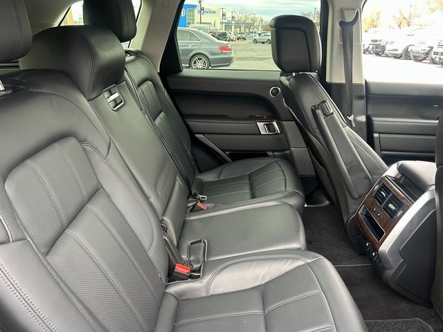 Used 2019 Land Rover Range Rover Sport HSE image 32