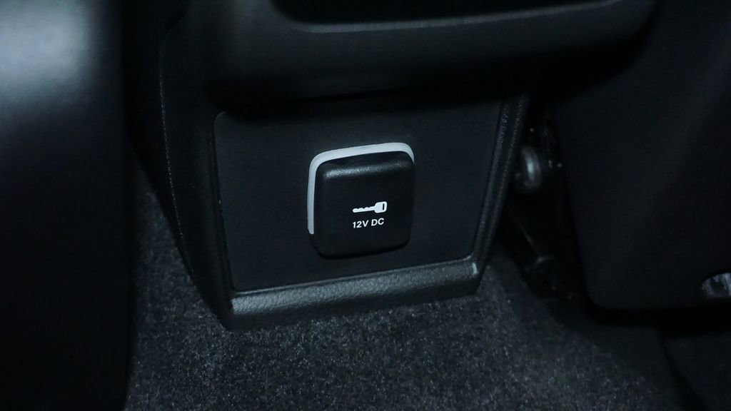 New 2026 Jeep Compass Limited image 29